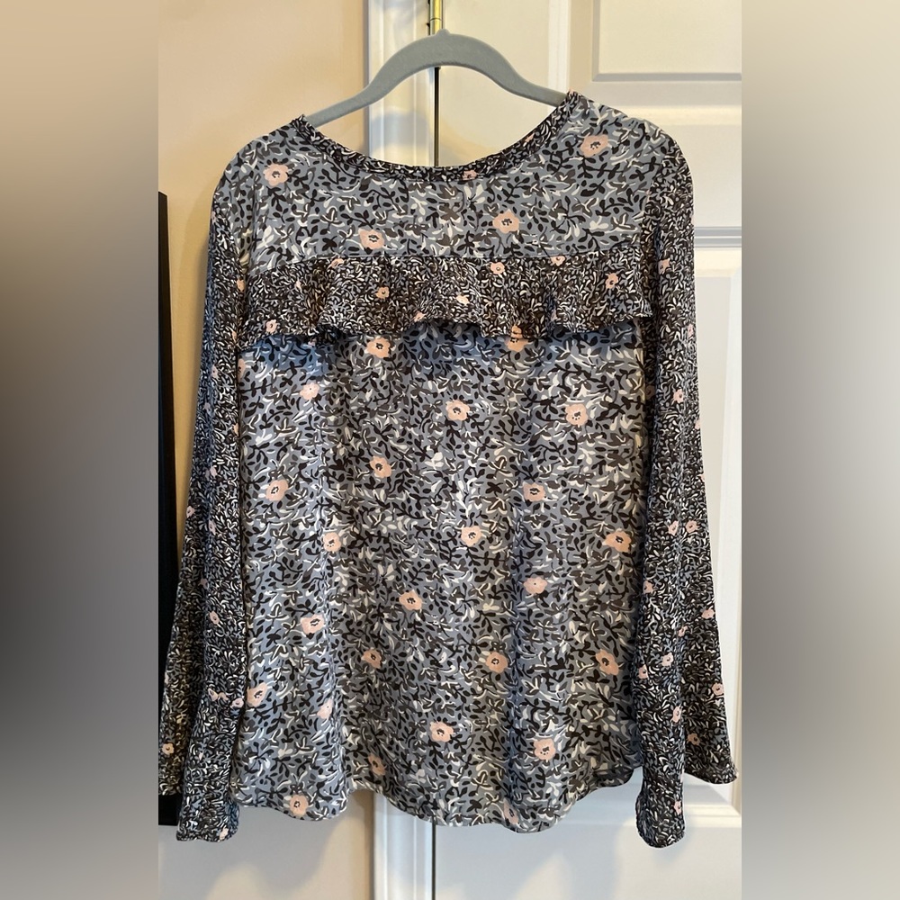 Loft floral bell-sleeved blouse.